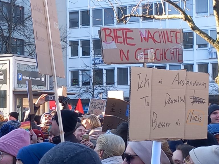 Wir setzen ein entschiedenes Zeichen gegen die menschenverachtende Politik der AfD